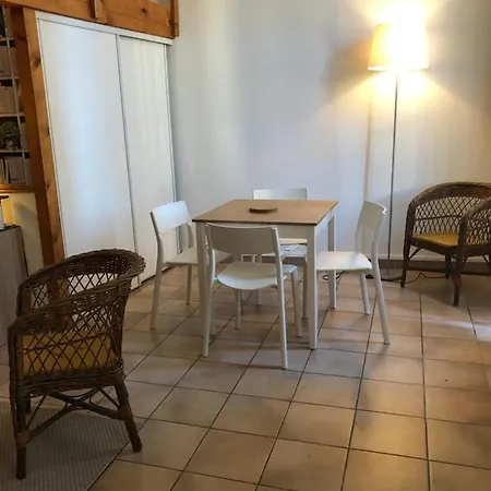 Centre Historique Vieille Intendance Apartment Montpellier